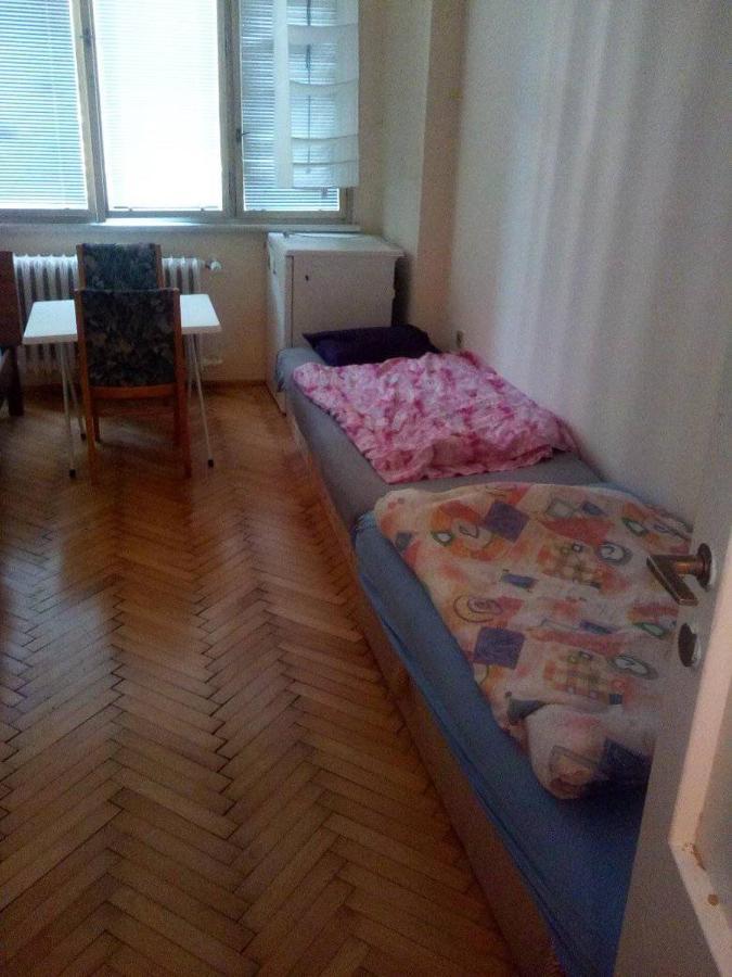 Flat 18 Minutes From Vaclavske Namesti * Prag