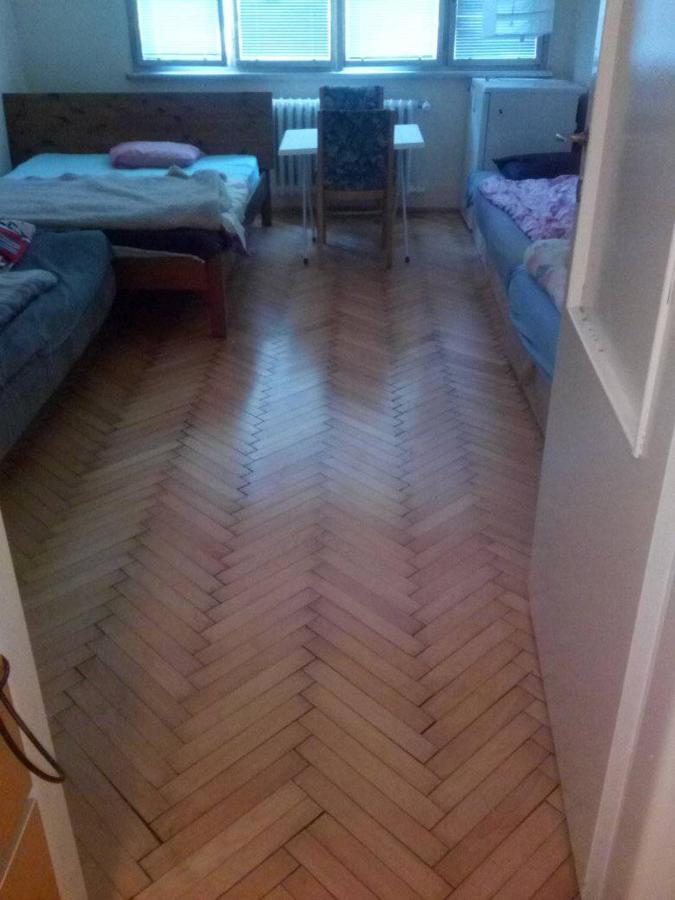 Flat 18 Minutes From Vaclavske Namesti * Prag